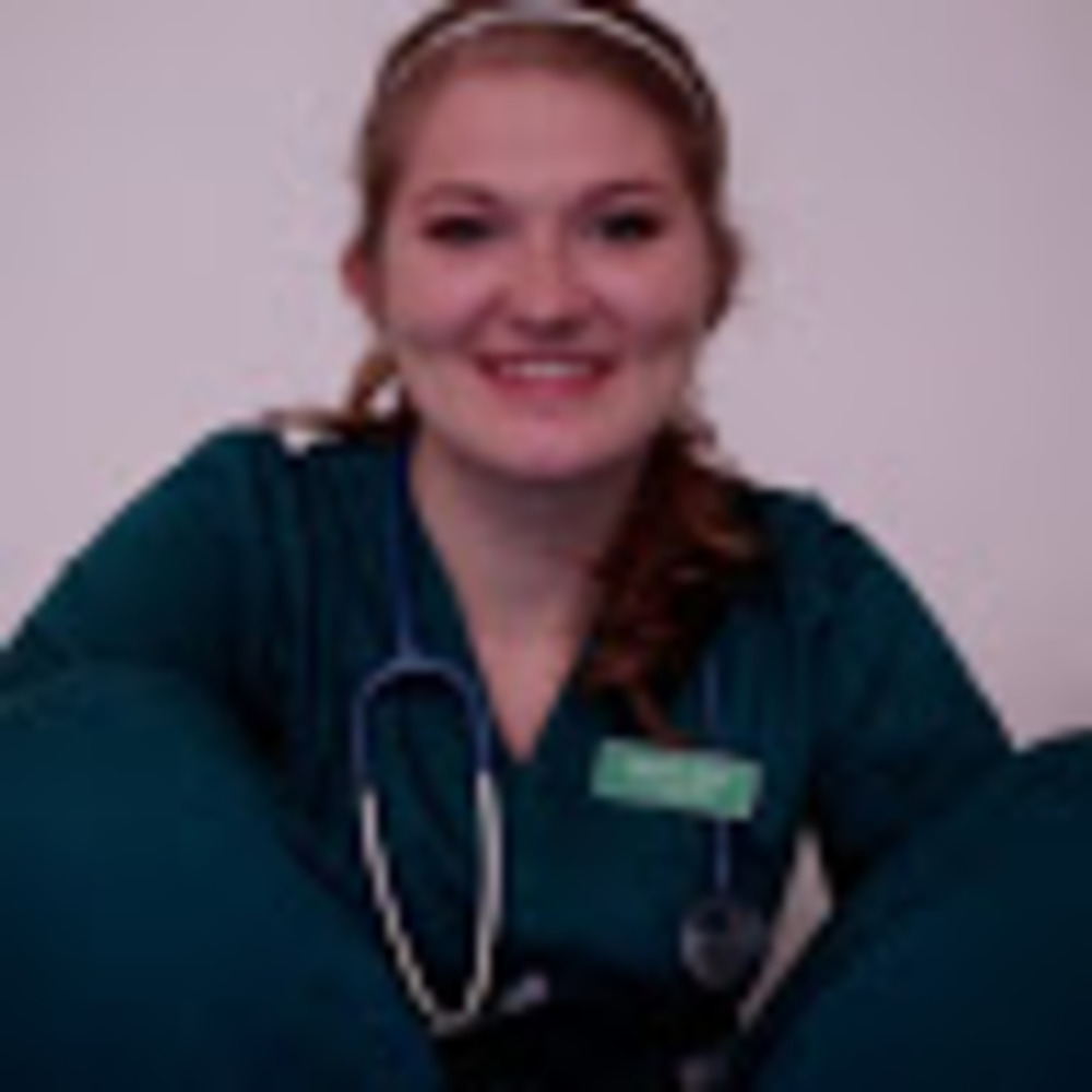 Meet your Posher, Caroline